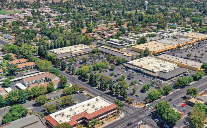 Pictures of Retail, Land property located at 215 California St, Woodland, CA 95695 for lease - image #1