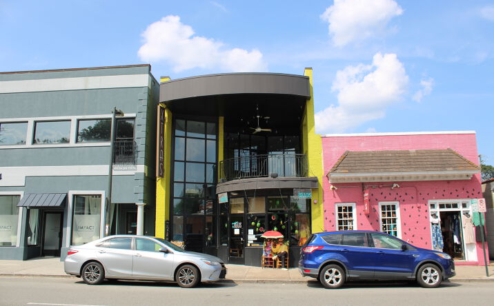 Pictures of Retail property located at 3322 W Cary St, Richmond, VA 23221 for lease - image #1