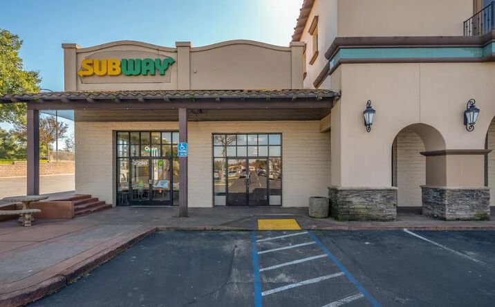 Pictures of Retail property located at 2280 El Camino Real, Atascadero, CA 93422 for lease - image #1
