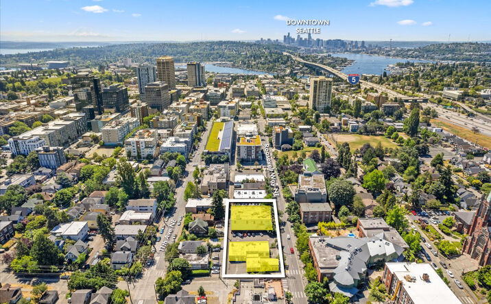 Pictures of Office property located at 5048 Roosevelt Way NE, Seattle, WA 98105 for sales - image #1