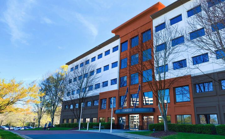 Pictures of Office property located at 6135 Park S Dr, Charlotte, NC 28210 for lease - image #1