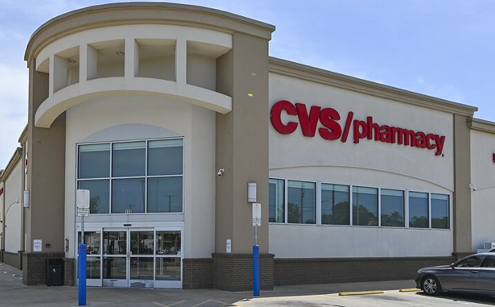 Pictures of Retail property located at 150 E Illinois Ave, Dallas, TX 75224 for lease - image #1