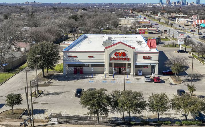 Pictures of Retail property located at 4140 E Lancaster Ave, Fort Worth, TX 76103 for lease - image #1