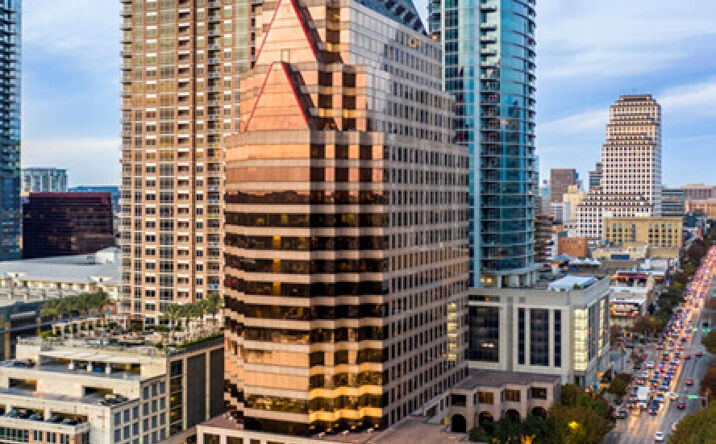 Pictures of Retail, Restaurant property located at 100 Congress, Austin, TX 78701 for lease - image #1