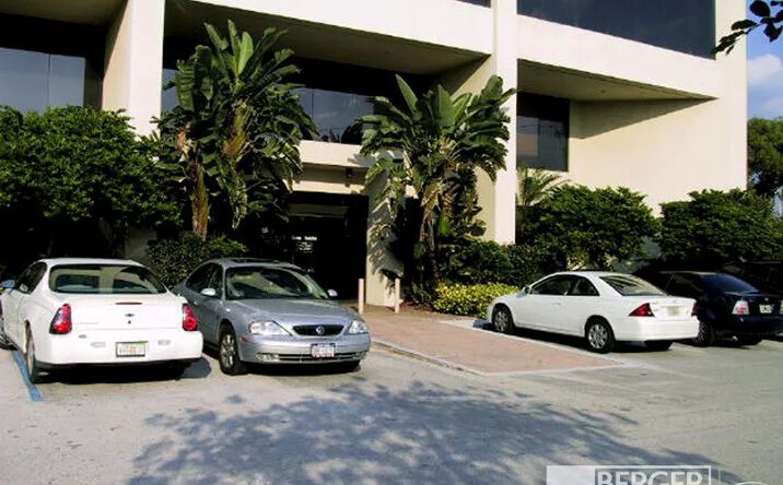 Pictures of Office property located at 2001 West Sample Road, Pompano Beach, FL 33064 for lease - image #1