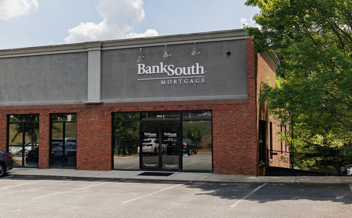 Pictures of Retail, Office property located at 100 Athens Town Blvd, Athens, GA 30606 for lease - image #1