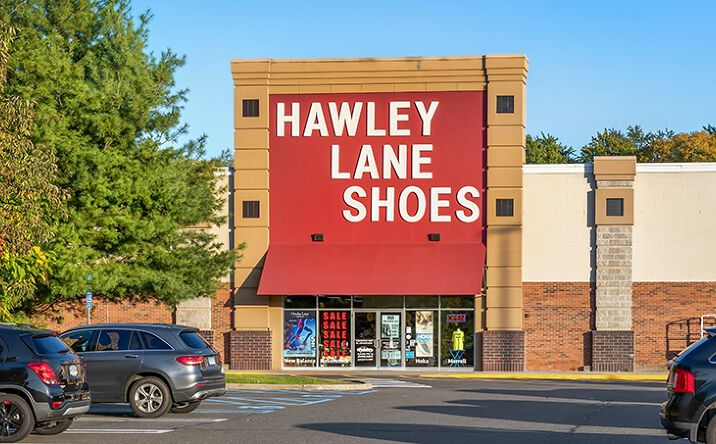 Pictures of Retail property located at 858 Bridgeport Road, Shelton, CT 06484 for lease - image #1