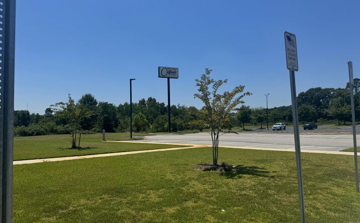 Pictures of Retail property located at 1708 Westgate Pkwy, Dothan, AL 36303 for lease - image #1