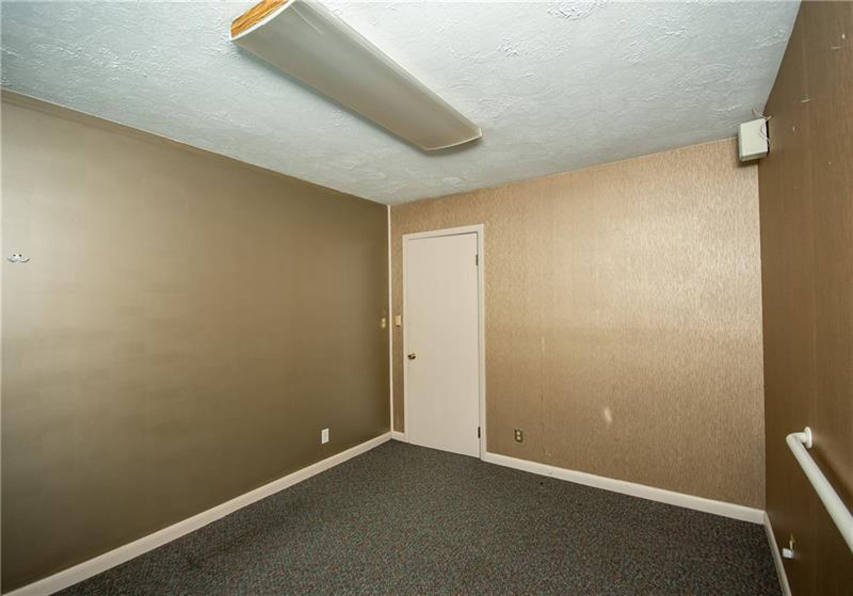 2407 Lenora Church Road, Snellville, GA 30078