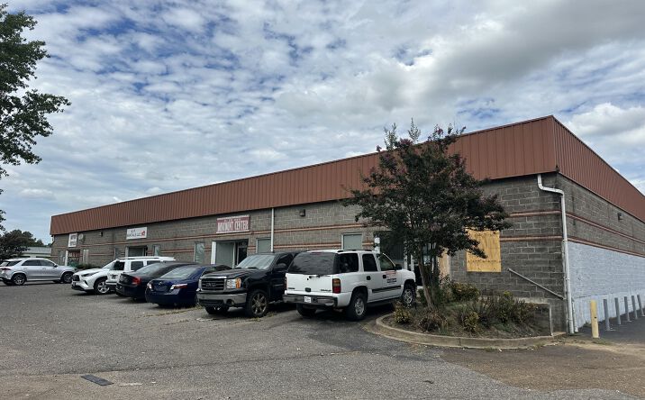 Pictures of Industrial property located at 4200 Lamar Ave, Memphis, TN 38118 for lease - image #1