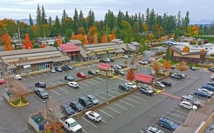 Pictures of Retail property located at 27203 216th Ave SE, Maple Valley, WA 98038 for lease - image #1
