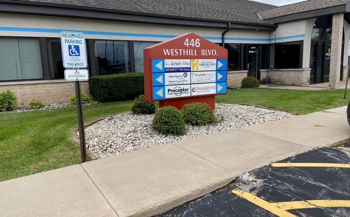 Pictures of Office property located at 446 N Westhill Blvd, Appleton, WI 54914 for lease - image #1