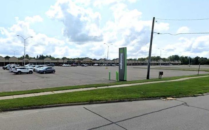 Pictures of Retail property located at 2259 W Vienna Rd, Clio, MI 48420 for lease - image #1