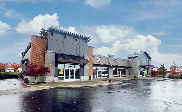 Pictures of Retail, Restaurant property located at 1250 W Washington St, Sequim, WA 98382 for lease - image #1