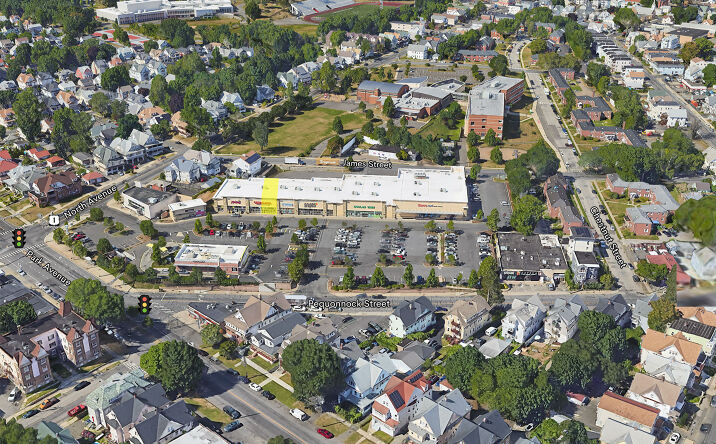 Pictures of Retail property located at 1700 Park Ave, Bridgeport, CT 06604 for lease - image #1