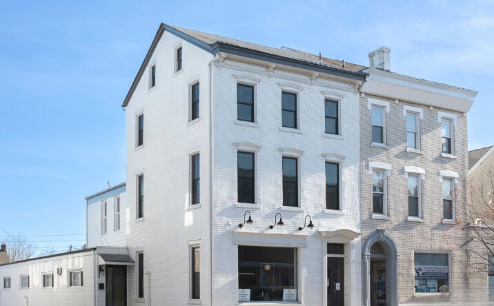 Pictures of Office property located at 1122 Hamilton St, Allentown, PA 18101 for lease - image \#1