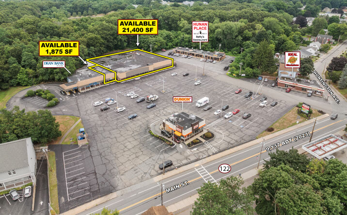 Pictures of Retail property located at 2 Main St, Blackstone, MA 01504 for sales - image #1