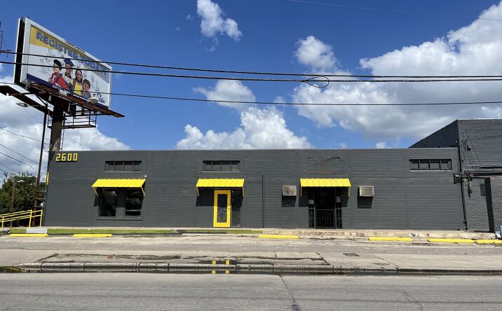 Pictures of Retail, Office, Special Purpose property located at 2600 S Flores St, San Antonio, TX 78204 for lease - image #1