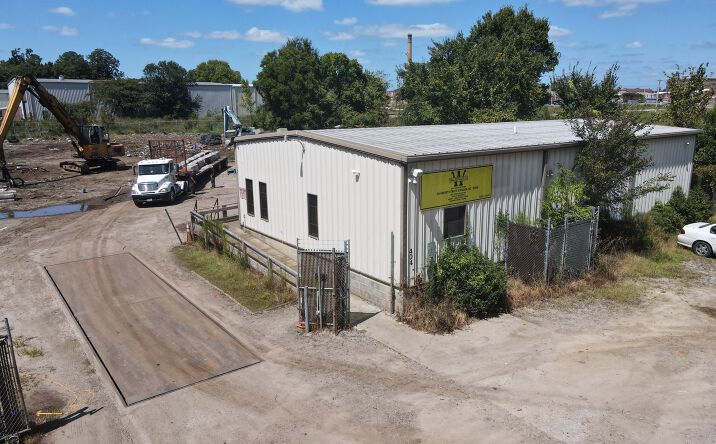 Pictures of Industrial property located at 404 Maury St S, Wilson, NC 27893 for lease - image #1