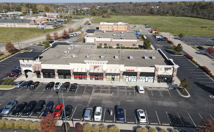 Pictures of Retail property located at 8201 Highland Pointe Dr, West Chester, OH 45069 for lease - image #1