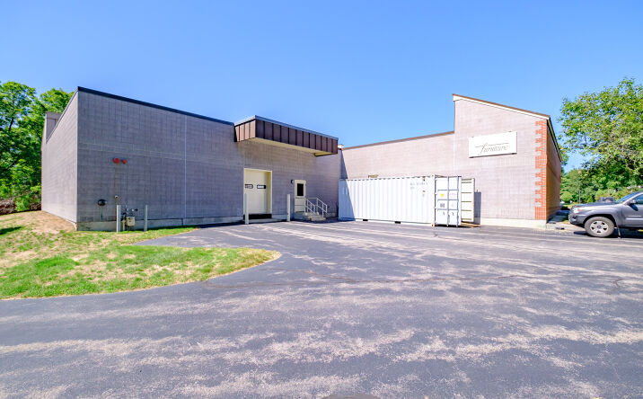 Pictures of Retail, Office, Industrial property located at 400 Roundwood Dr, Scarborough, ME 04074 for lease - image #1