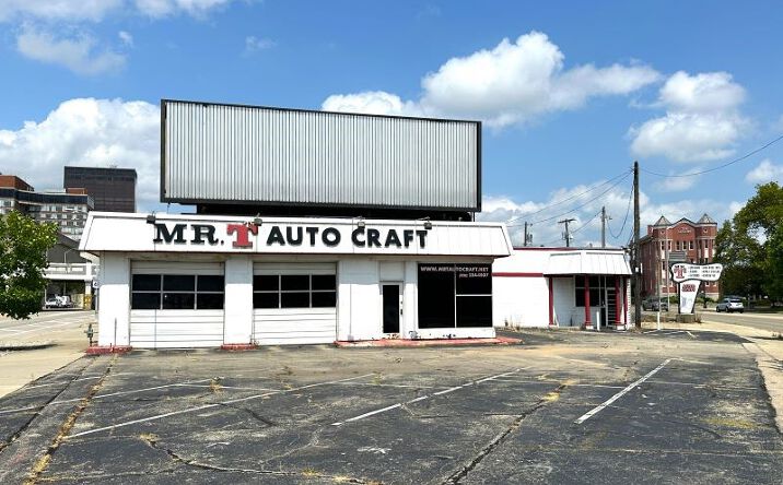 Pictures of Industrial property located at 323 S Patterson Blvd, Dayton, OH 45402 for lease - image #1