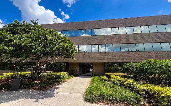 Pictures of Office property located at 500 Winderley Pl, Maitland, FL 32751 for lease - image #1