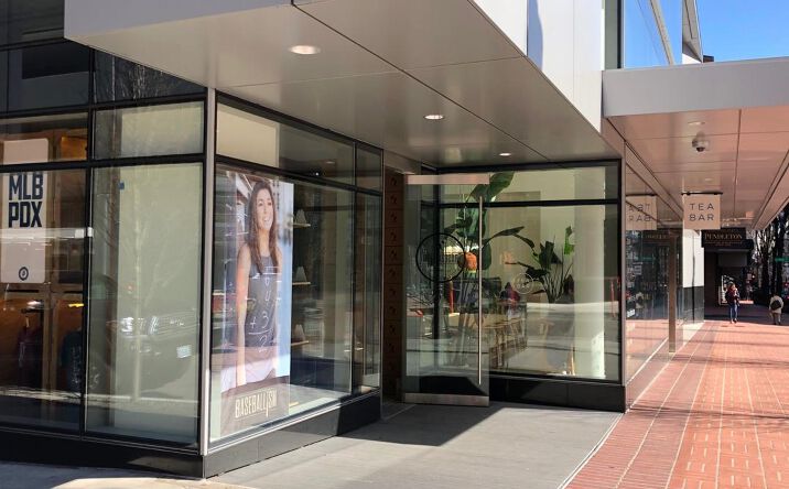 Pictures of Retail property located at SW Yamhill Street, Portland, OR 97205 for sales - image #1