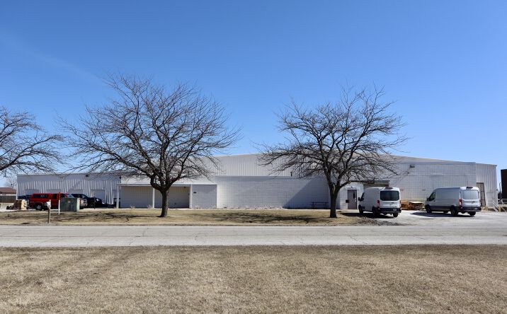 Pictures of Office, Industrial property located at 280 W Morley Dr, Saginaw, MI 48601 for lease - image #1