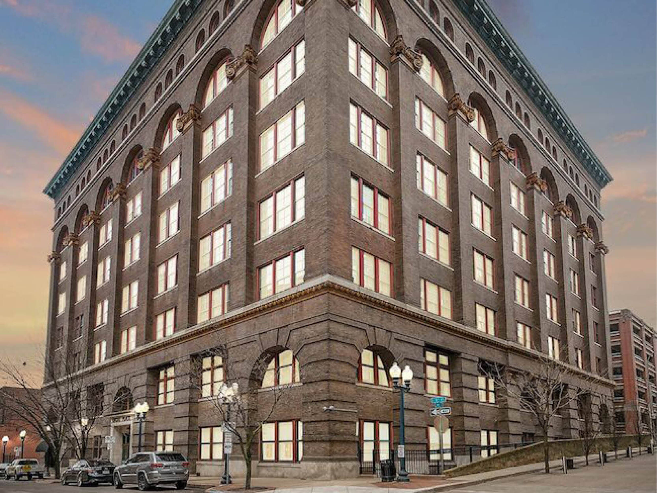323 W 8th St, Kansas City, MO 64105 | Crexi.com