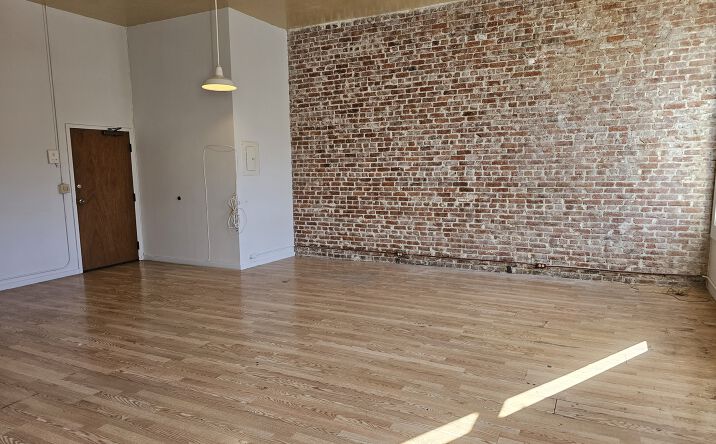 Pictures of Office property located at 1111 Nuuanu Ave, Honolulu, HI 96817 for lease - image #1