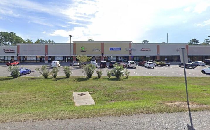 Pictures of Retail property located at 11516 Lamey Bridge Road, D'iberville, MS 39540 for lease - image #1