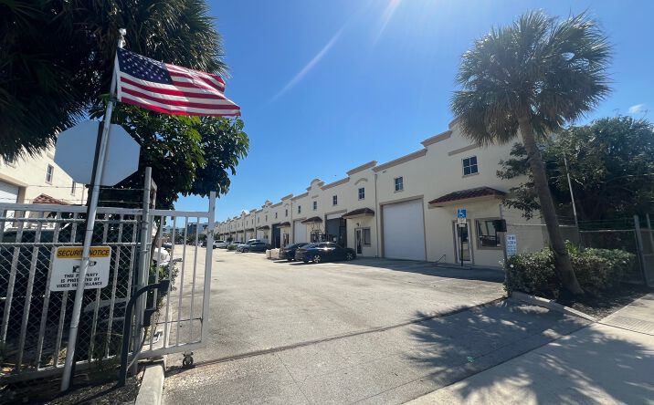 Pictures of Industrial property located at 1118 25th St, West Palm Beach, FL 33407 for lease - image #1