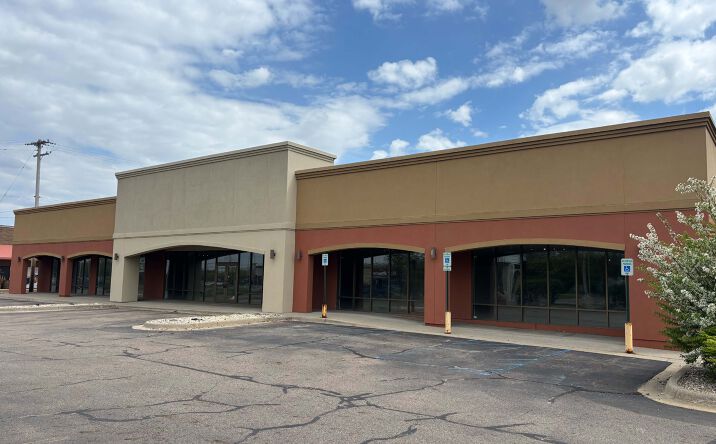 Pictures of Retail, Industrial property located at 6025 W Saginaw Hwy, Lansing, MI 48917 for lease - image #1