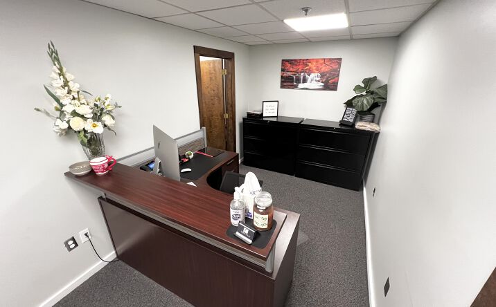 Pictures of Office property located at 98 Washington St, Middletown, CT 06457 for lease - image #1