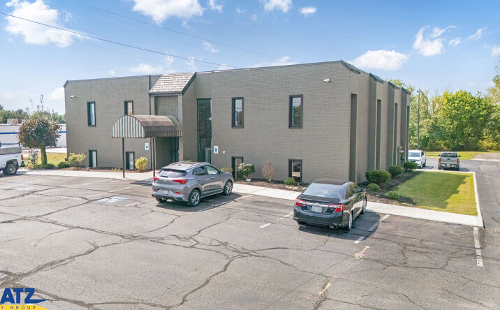 Pictures of Office property located at 918 Youngstown Warren Rd, Niles, OH 44446 for lease - image #1