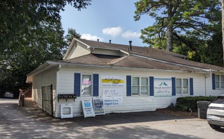 Pictures of Retail, Office property located at 1137 Alpharetta St, Roswell, GA 30075 for lease - image #1