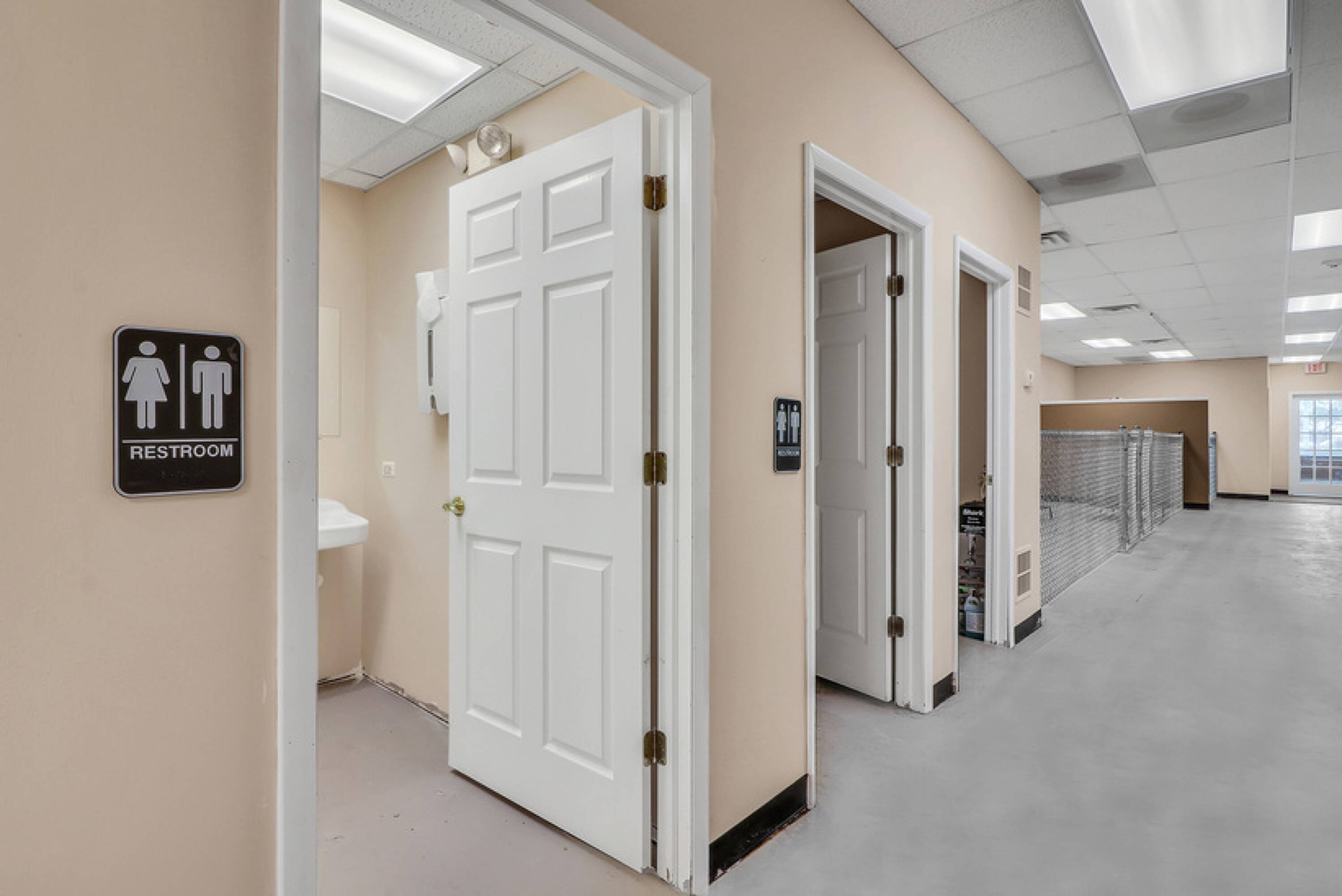 1500 S Lake St, Mundelein, IL 60060