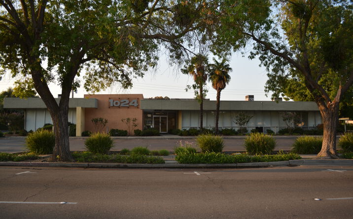 Pictures of Office property located at 1024 W Robinhood Dr, Stockton, CA 95207 for lease - image #1