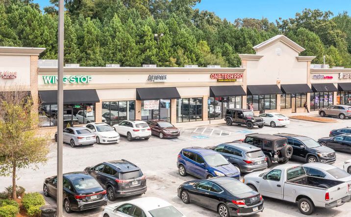 Pictures of Retail property located at 4920 Flat Shoals Pkwy, Decatur, GA 30034 for lease - image #1