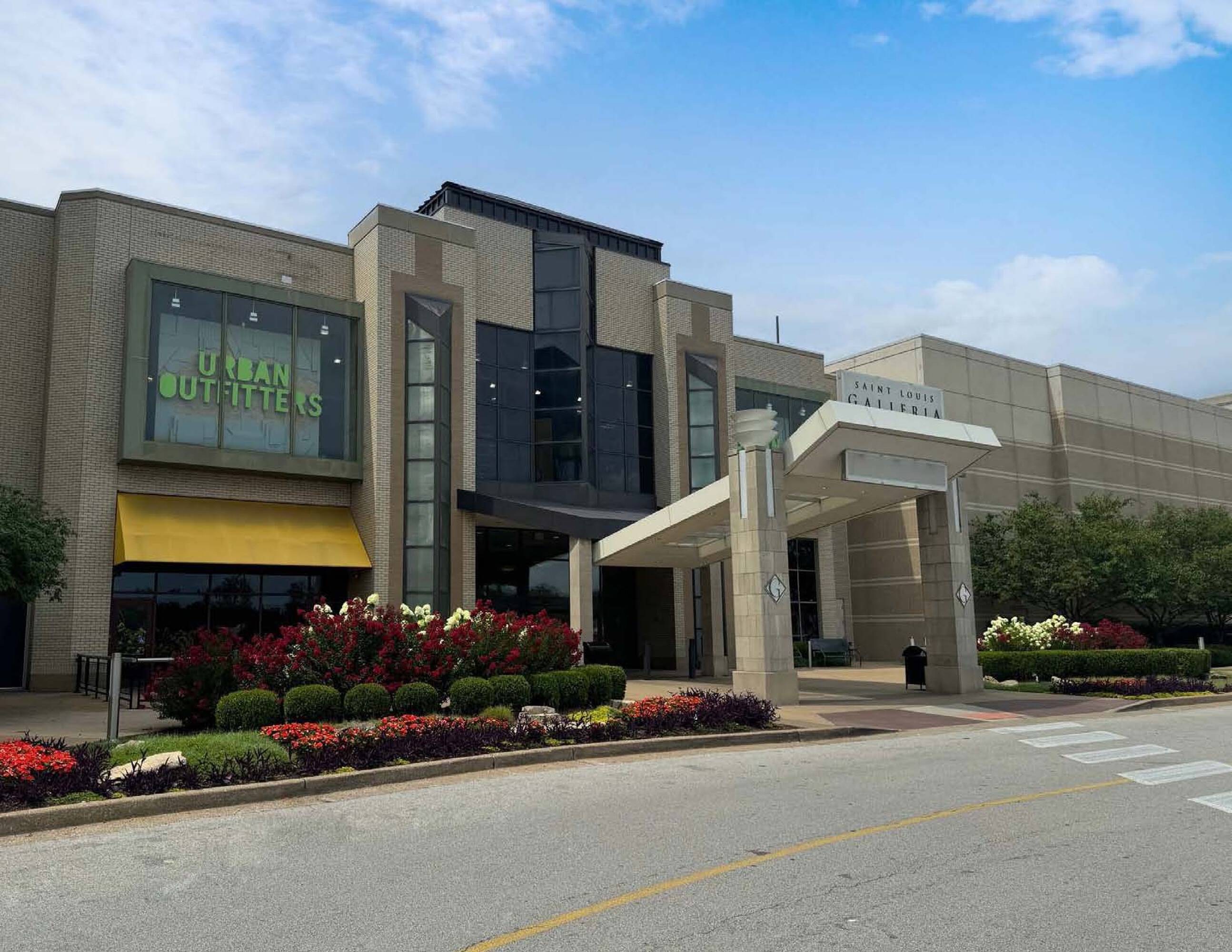 1155 St Louis Galleria St, Richmond Heights, MO 63117