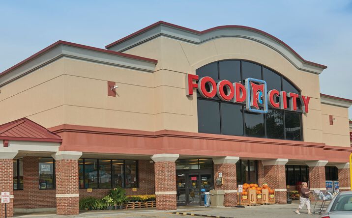 Pictures of Retail property located at 2135 E. Broadway Ave, Oak Ridge, TN 37804 for lease - image #1