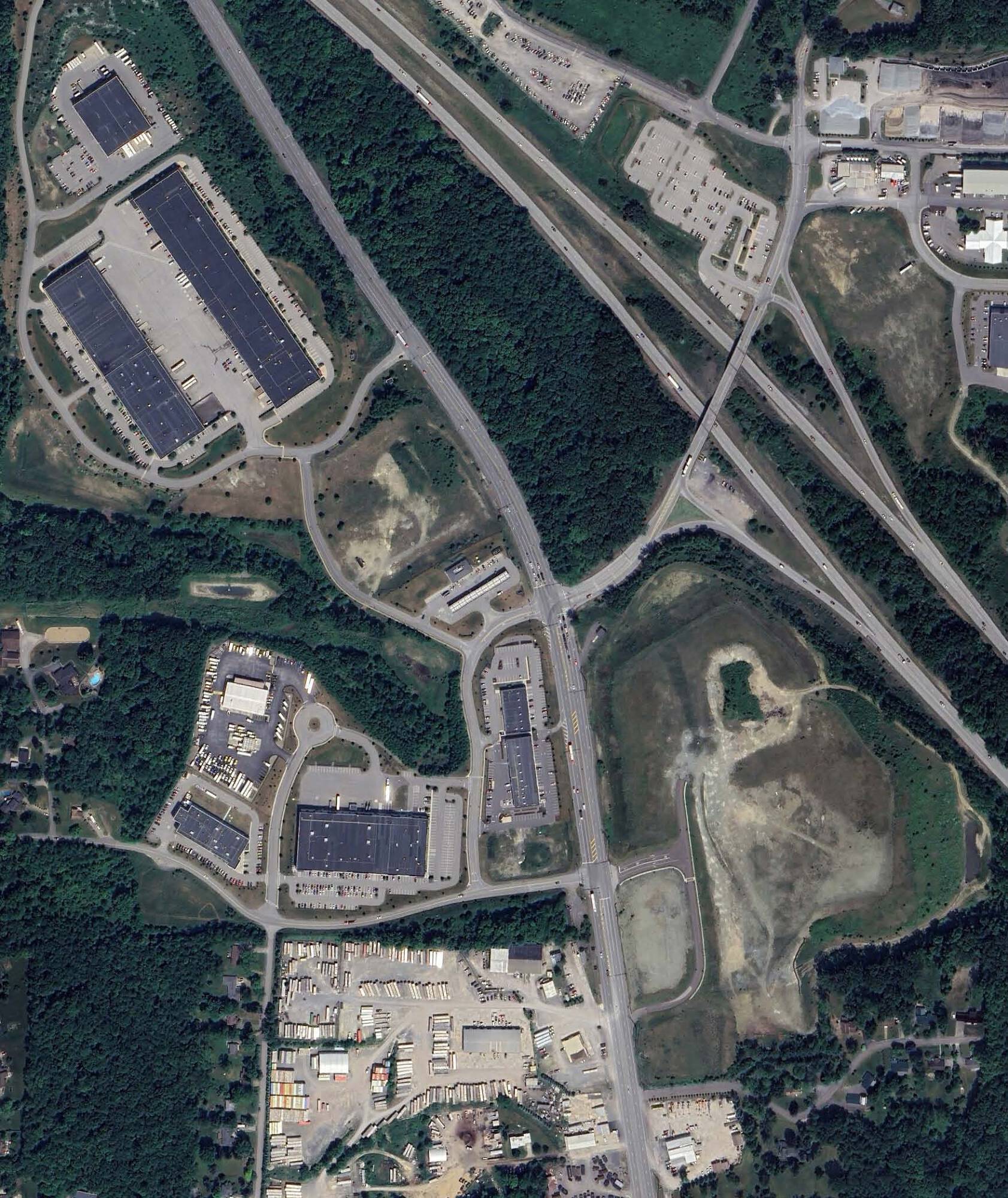 Perry Hwy, Zelienople, PA 16063