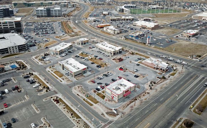 Pictures of Retail property located at 736 Blue Vista Ln, Midvale, UT 84047 for lease - image #1