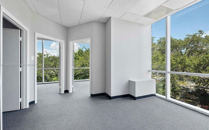 Pictures of Office property located at 6245 N Federal Hwy # 201, Fort Lauderdale, FL 33308 for lease - image #1