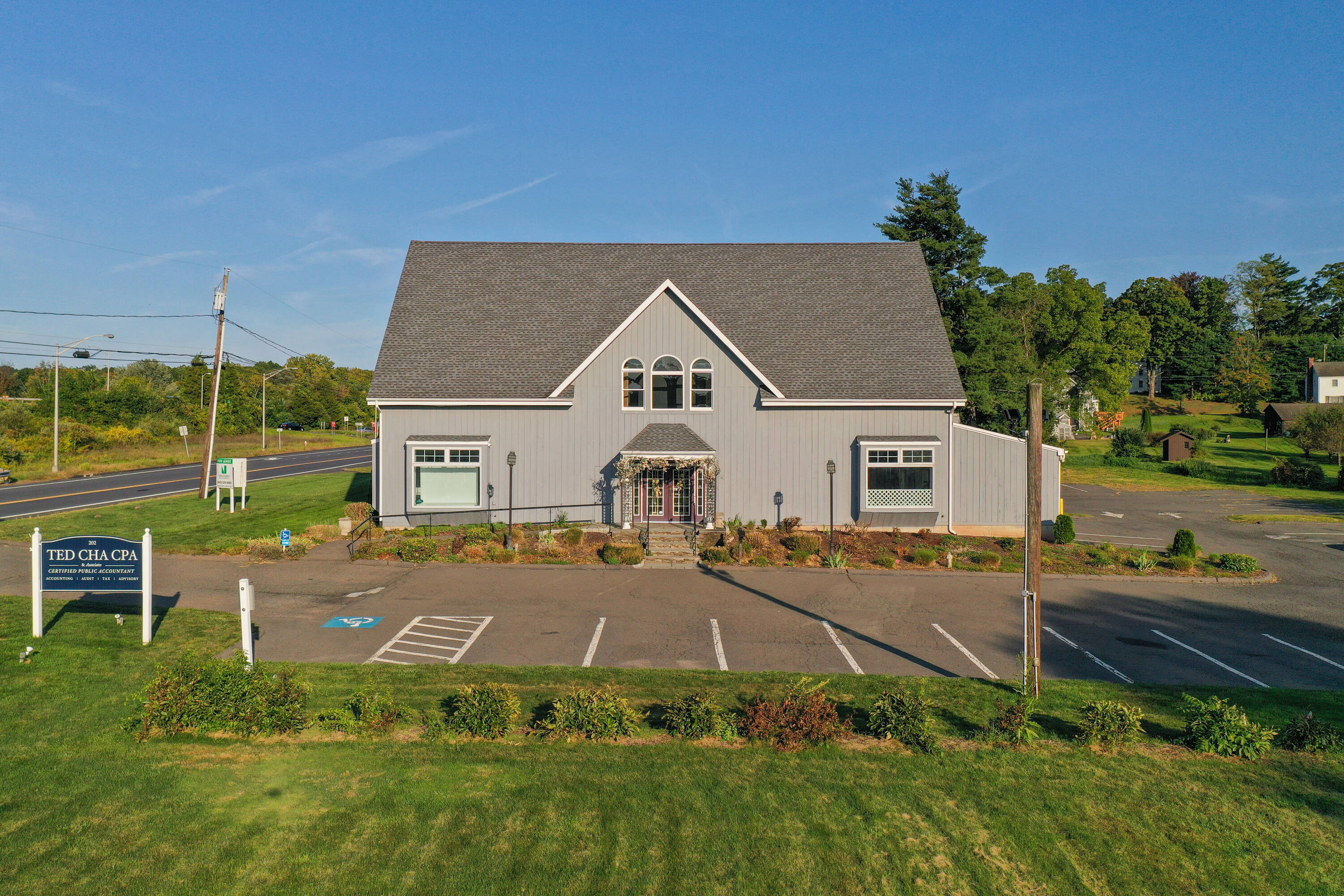 202 Mill St, Berlin, CT 06037