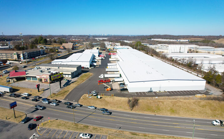 Pictures of Industrial property located at 5006 Harding Pl, Nashville, TN 37211 for lease - image #1