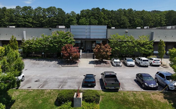 Pictures of Office, Industrial property located at 2279 Defoor Hills Rd NW, Atlanta, GA 30318 for lease - image #1