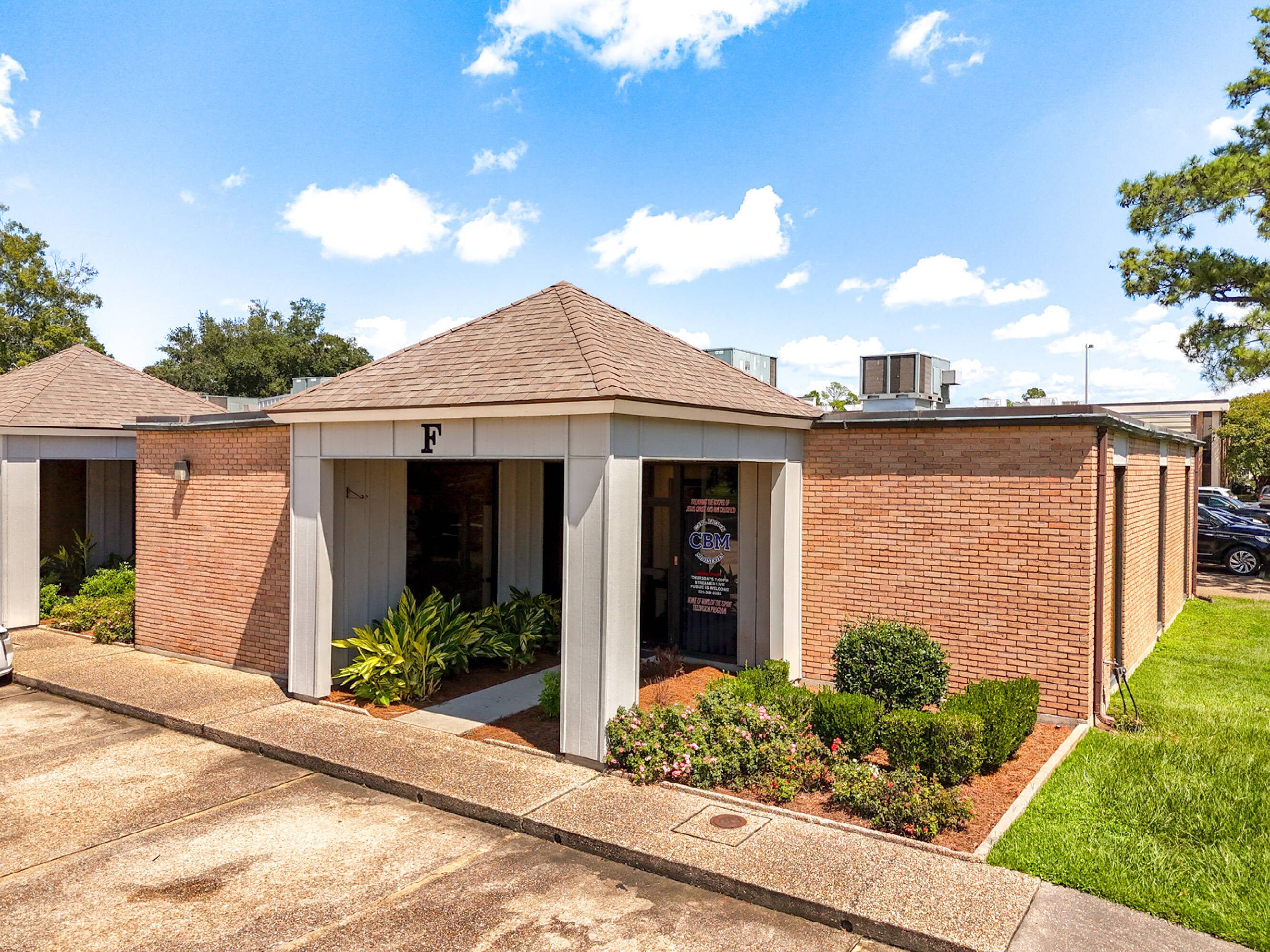 8211 Goodwood Blvd, Baton Rouge, LA 70806