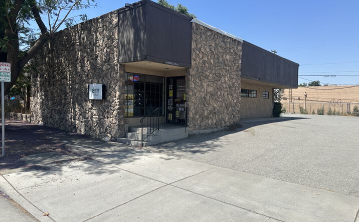 Pictures of Office property located at 2215 G St, Bakersfield, CA 93301 for lease - image #1